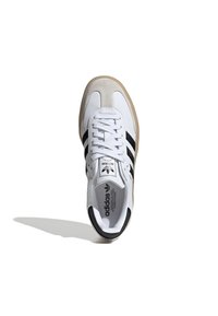 adidas Originals SAMBAE - Sneakers basse - footwear white/core black