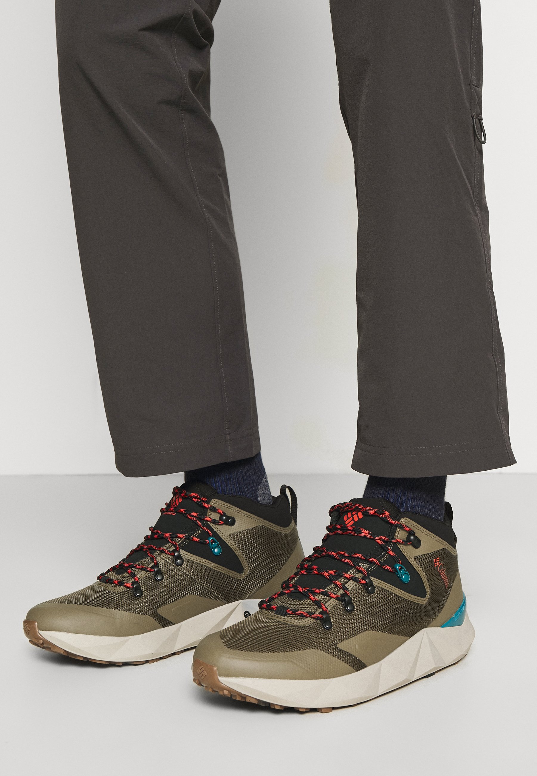 Columbia FACET 60 OUTDRY - Hiking shoes 