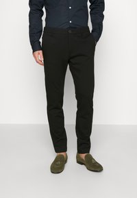 INDICODE JEANS SET czarny