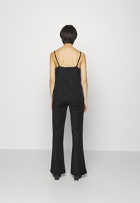 Vero Moda Petite VMKANVA SINGLET  - Top - black