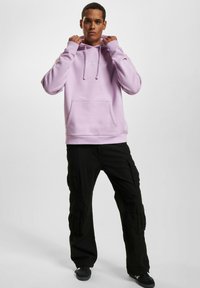 Karl Kani SMALL SIGNATURE ESSENTIAL - Felpa con cappuccio - lilac
