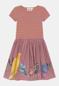 Šaty s krátkým rukávem s pruhem fialové a žluté barvy na vršku a růžovou sukní se barevným potiskem ptáků na spodním lemu. Materiál: bavlna.