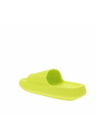 Infradito giallo brillante con una fascia ampia, parte superiore testurizzata e suola spessa. Progettato per una facile calzata, materiale leggero e flessibile.