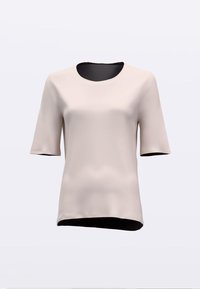 Kurzarm-Oberteil mit Rundhalsausschnitt aus weichem, beigem Stoff mit schwarzem Besatz am Ausschnitt und Saum, das ein elegantes, minimalistisches Design präsentiert.