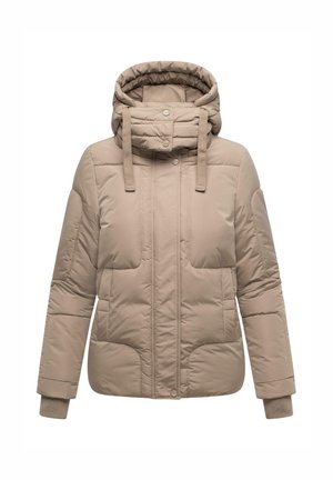 Beige steppelt dzseki magas gallérral és kapucnival. Nagy elülső zsebekkel, gombos záródással és bordázott mandzsettákkal a melegség érdekében.