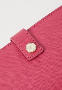PARFOIS WALLET LORETTA  - Lompakko - pink