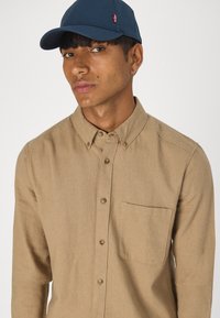 Only & Sons ONSGUDMUND SOLID SHIRT - Marškiniai - chinchilla