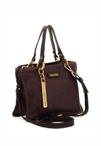 Borsa in pelle di un elegante bordeaux scuro con hardware dorato. Presenta manici doppi, una tracolla staccabile e accentuazioni di cuciture visibili.