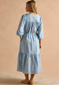 Tom Joule REGULAR FIT - JULIANA BRODERIE MIDI  - Särkkleit - blue