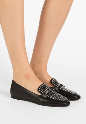 Loafers - black