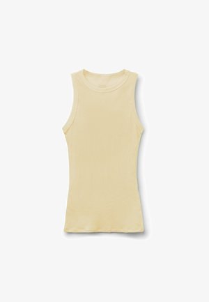 Ærmeløs ribstrikket tanktop i lys beige med rund halsudskæring, tætsiddende silhuet, vist fladt på hvid baggrund.