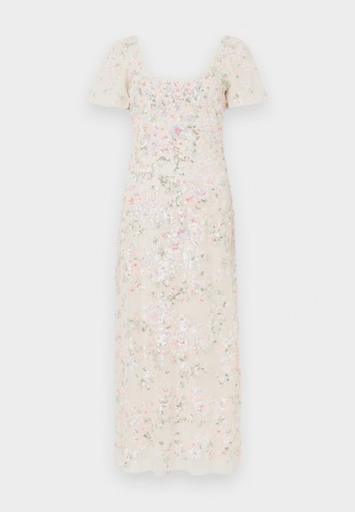 Kvetinové midi šaty svetlobéžovej farby s krátkymi nadýchanými rukávmi. Má vyšívané ružové, modré a zelené kvetinové vzory s jemnou textúrou.