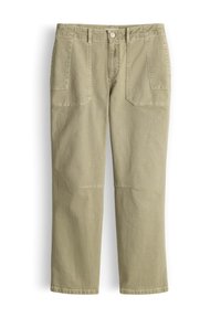 Pantalon beige à jambes droites avec poches plaquées devant, passants de ceinture, fermeture par bouton et coutures visibles au niveau des genoux.