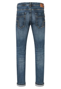 Blaue Jeans aus Denim im Slim-Fit mit zwei Gesäßtaschen und sichtbaren Nahtdetails. Der Stoff hat eine weiche, abgenutzte Textur.