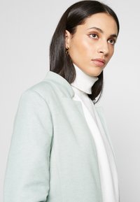 ONLY Tall ONLSOHO COATIGAN  - Casaco curto - lichen