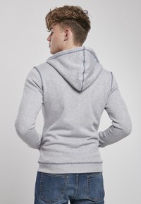 Urban Classics CONTRAST FLATLOCK STITCHED  - Cipzáras pulóver - grey/darkblue