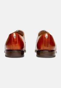 Henry Stevens WINSTON PD - Business-Schnürer - cognac