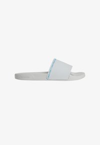Sélectionné, harbor mist chillie blue