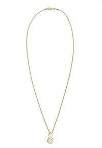 Goldene Halskette mit einer dünnen Kette und einem Ananas-förmigen Anhänger, der strukturierte Details und eine polierte Oberfläche aufweist.