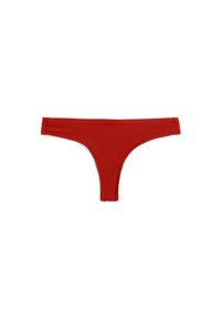 Rode slip van zacht materiaal, met een minimalistisch ontwerp met dunne banden en een gladde textuur, geschikt voor dagelijks gebruik.