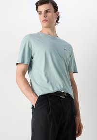 HUGO DERO - T-shirts basic - open grey