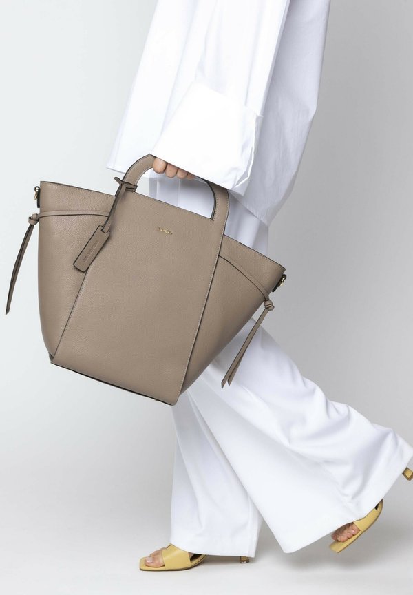 KORFU - Shopping Bag - chai