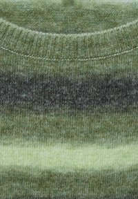 Street One Stickad tröja - green