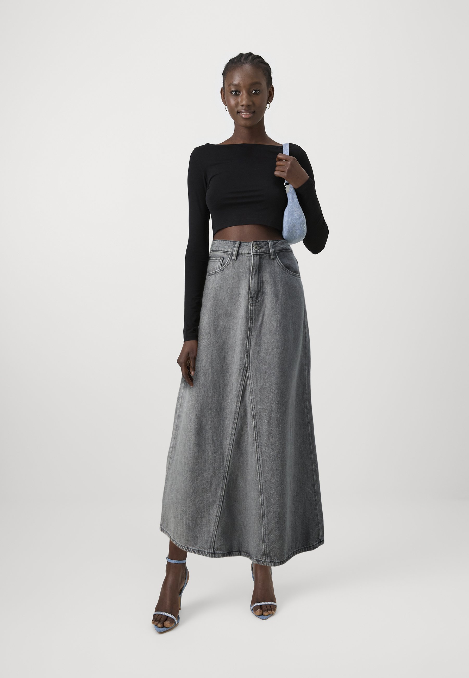 スカート musinsastandardwoman Women's CP Maxi Skirt Dark Grey MWDKS10 Satin midi slip skirt, dark grey | MAX&Co.