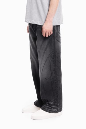 CUTLINE LEG BLACK WASHED - Brīva piegriezuma džinsi - black washed