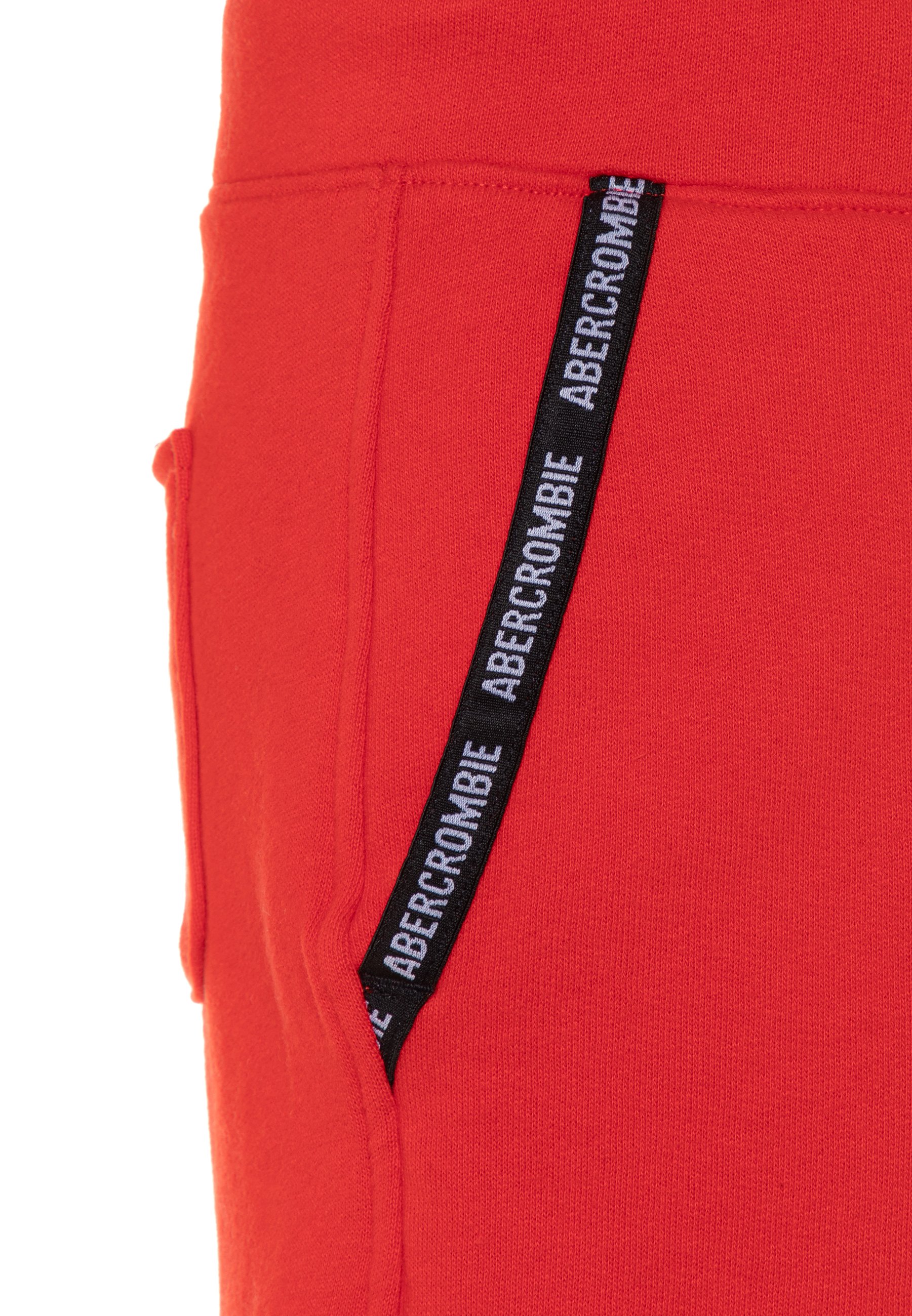 nike red tape tracksuit