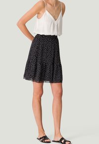 zero A-line skirt - black