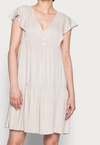 NAF NAF Freizeitkleid - off-white