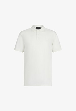 Polo bianca realizzata in morbido cotone, con colletto classico, patta con tre bottoni, maniche corte e un logo discreto sul petto.