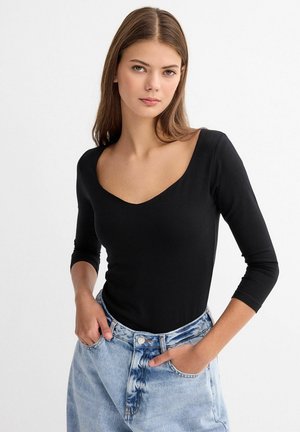 BÁSICA DE CORAZÓN - Camiseta de manga larga - black
