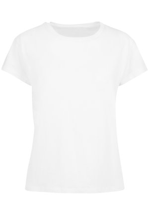 Camiseta blanca de manga corta, hecha de algodón, con un cuello redondo y un corte recto. Textura suave, sin patrones ni acentos.