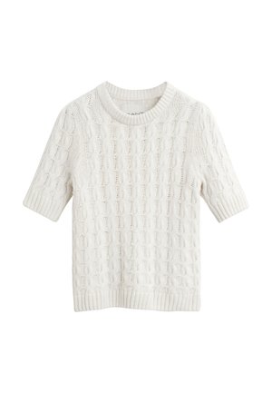Pull en tricot blanc à manches courtes avec un motif en câble texturé et des poignets et un ourlet côtelés. Tissu léger avec un col rond.
