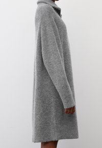 Marc O'Polo DENIM Robe pull - stone