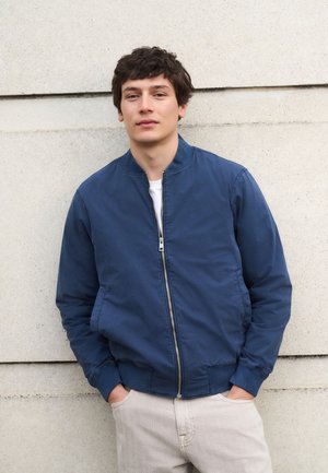 Next, REGULAR FIT - CASUAL - Bomberjakke - blue