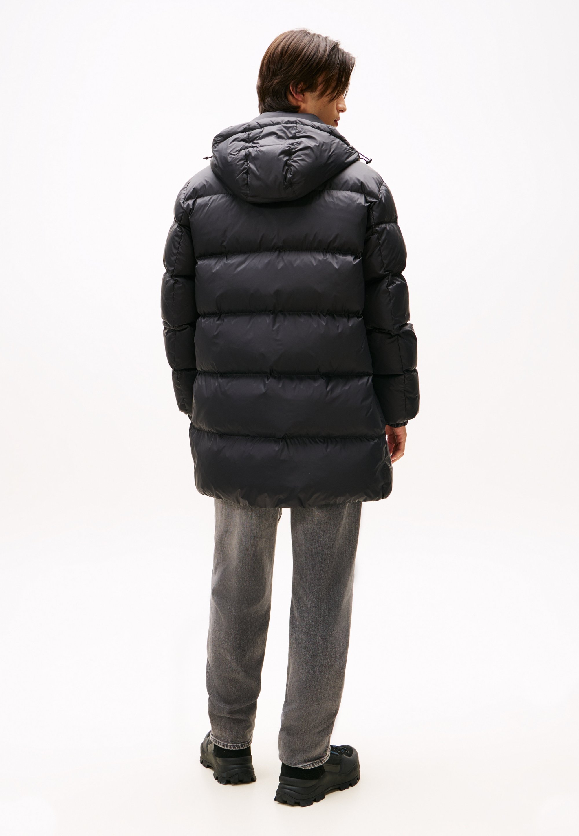 Tommy Jeans 에센셜 다운 파카 겨울 자켓