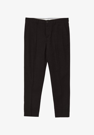 Schwarze Wollhose mit geradem Bein, vorderem Bundfalten und dezenten Seitentaschen. Der Verschluss besteht aus einem Knopf und einem Reißverschluss.