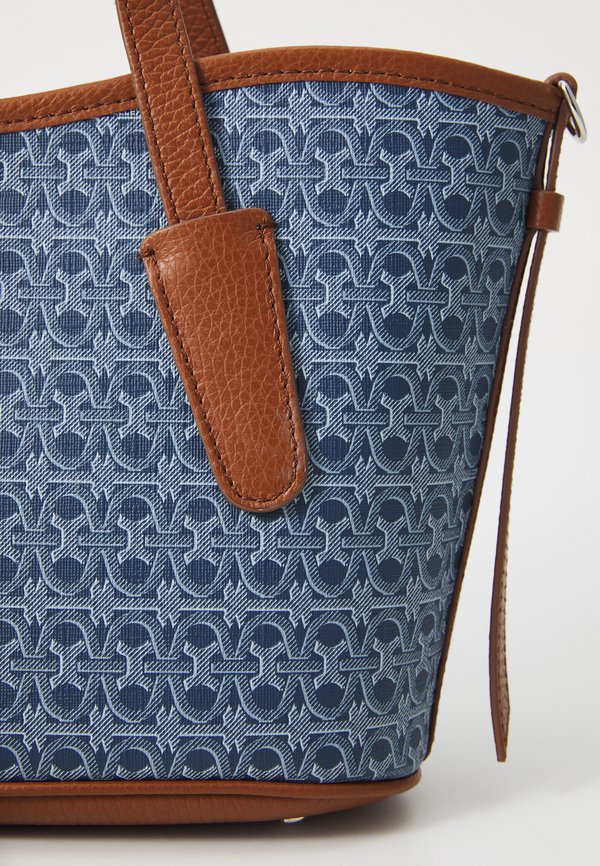 NEW NEVER - Handbag4