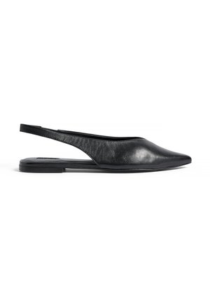 Nizki salonarji z odprto peto - black