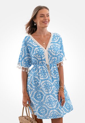Cupshe, BREEZY BLUE MEDALLION PRINT BEACH DRESS - Jurk - blue white