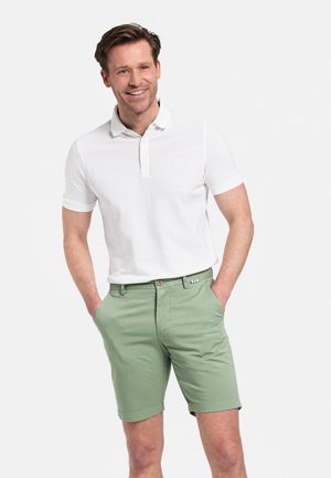 Short - light green