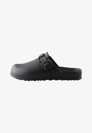 Next, Pantolette flach - black
