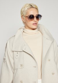 Gestuz AVIC JACKET - Ľahká bunda - arctic wolf