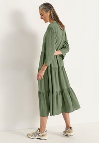 Cellbes of Sweden WITH FLOUNCES - Hverdagskjole - dark green