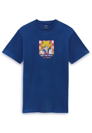Blauw Vans T-shirt met Sailor Moon-graphic en de tekst "OFF THE WALL" gecentreerd op de borst.