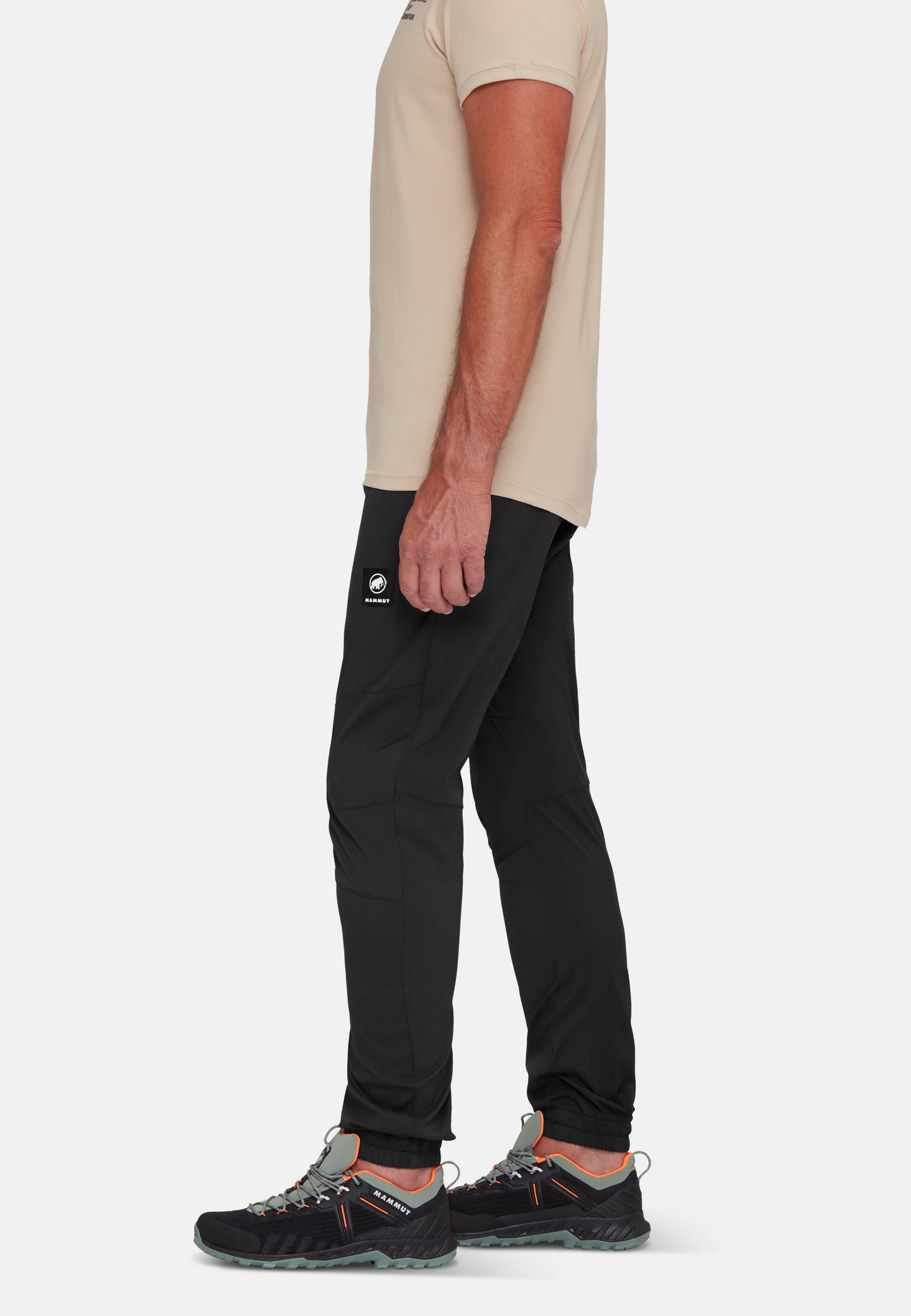 Mammut MASSONE LIGHT - Tracksuit bottoms - black - Zalando
