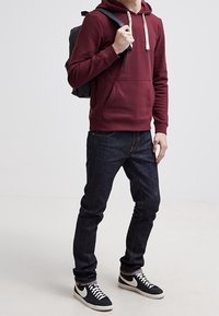 YOURTURN Luvtröja - bordeaux